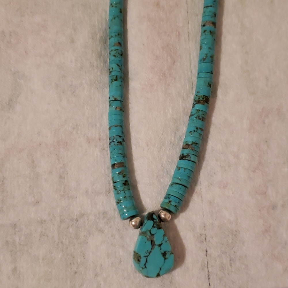necklace - Picture 2 of 2